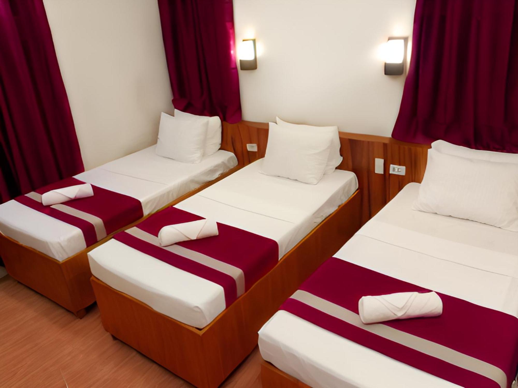 Dy Heritage Suites Vigan Kültér fotó